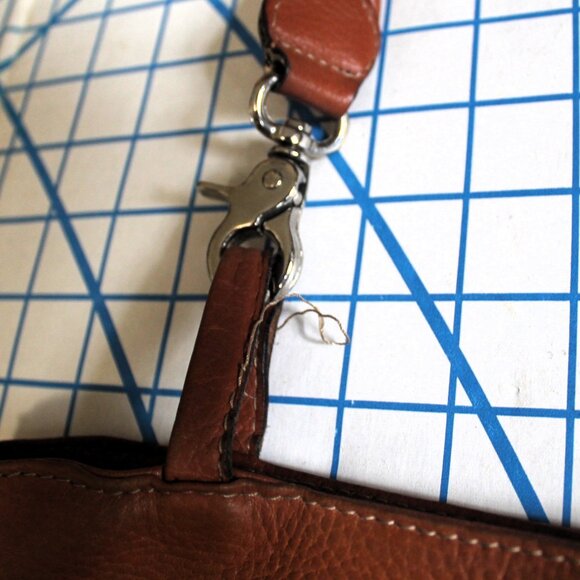 Vintage CATS Pebbled Leather Tote, Made in Spain - Picture 8 of 12